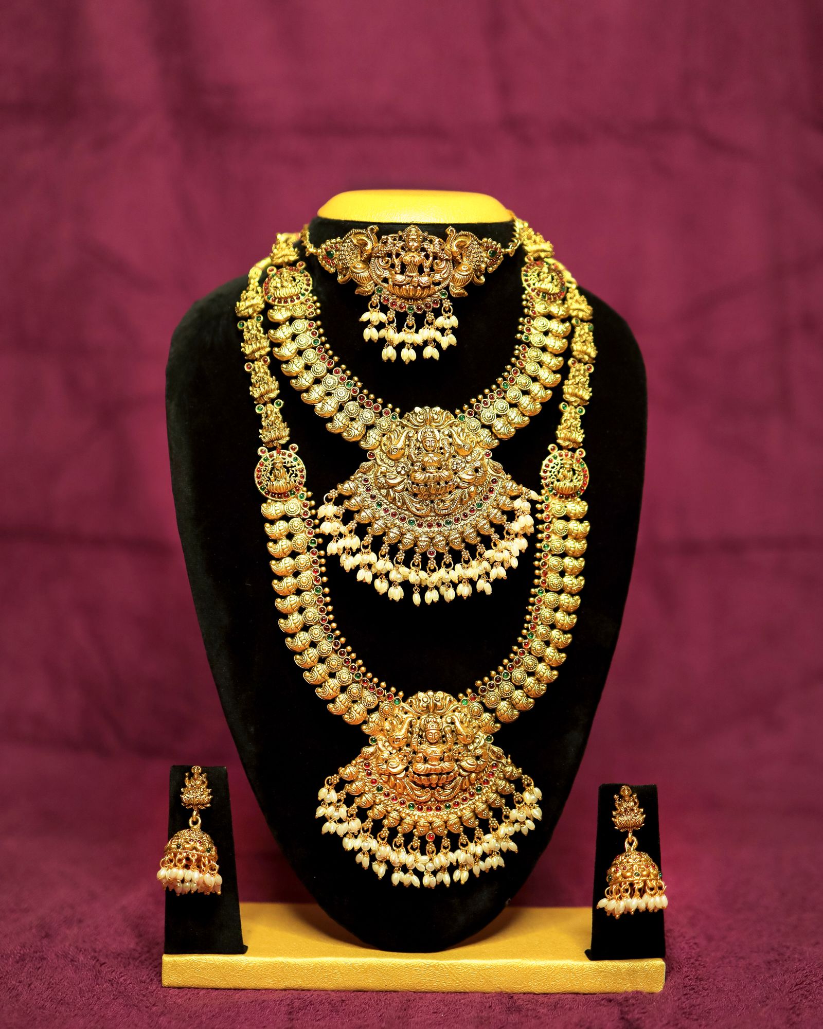 Bridal jewellery set